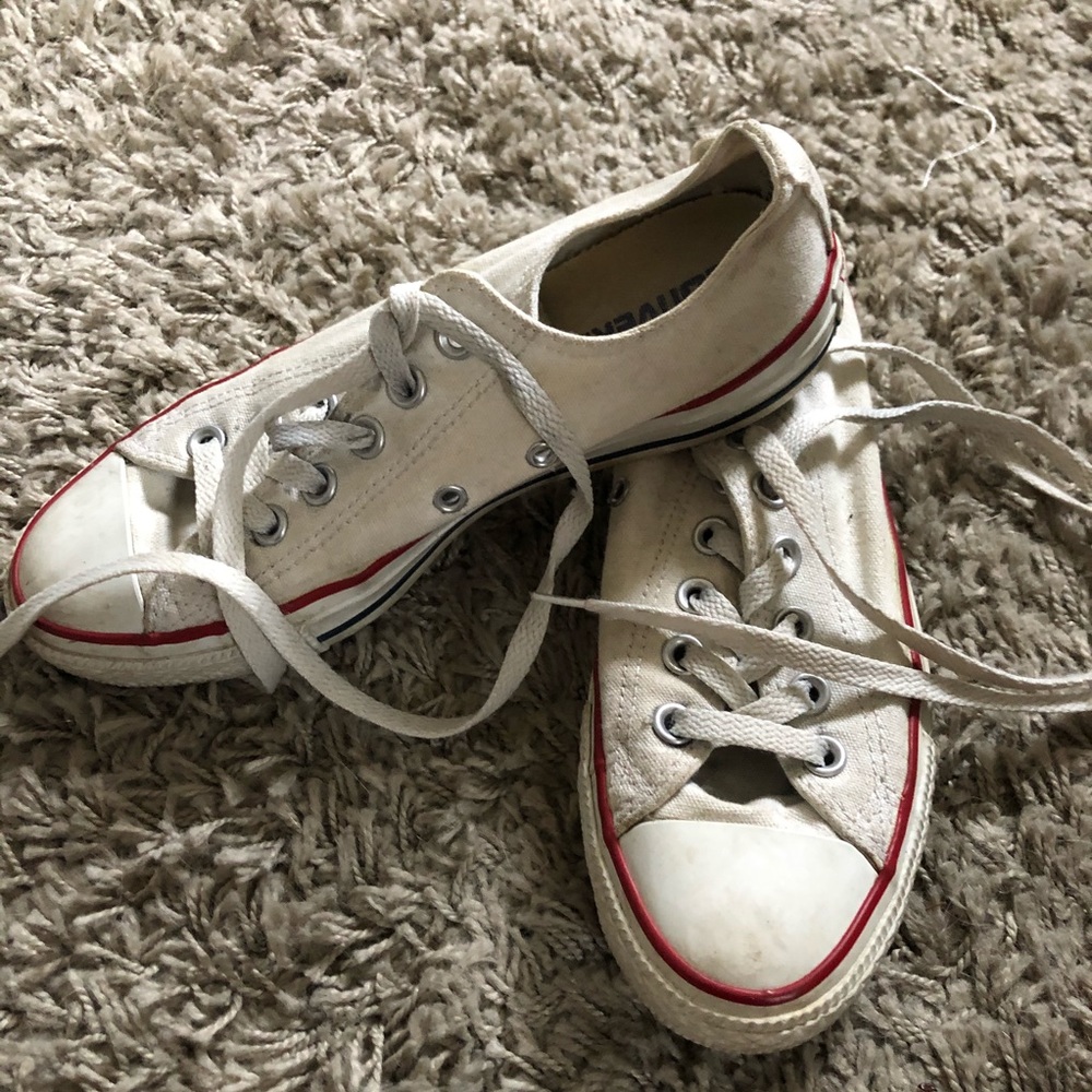 White low top converse